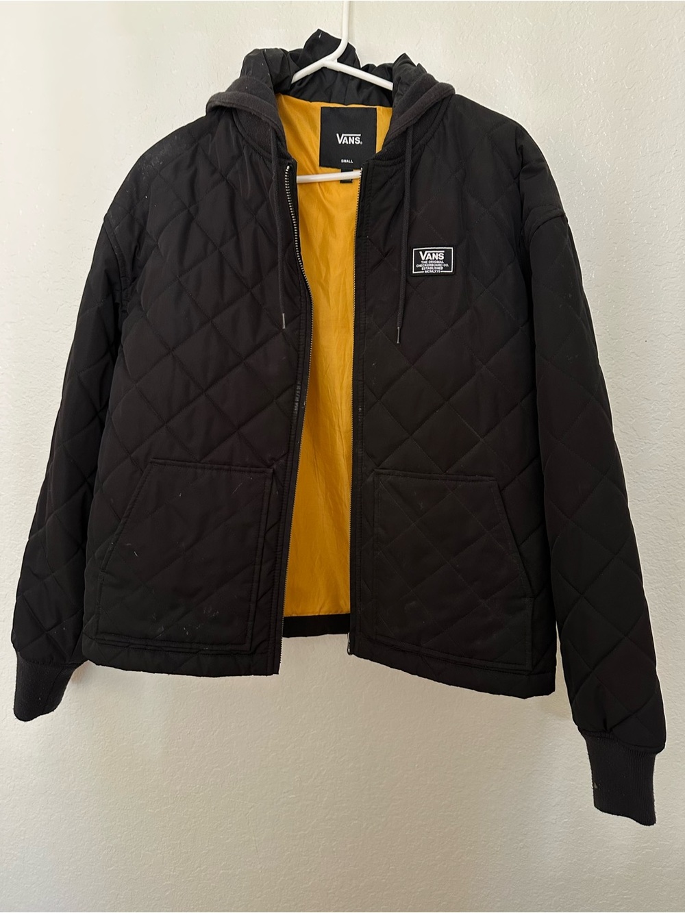 Vans Black Quilted Jacket 3/$20